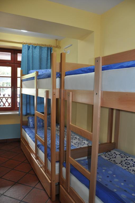 Europa Hostel 포르토로즈 객실 사진